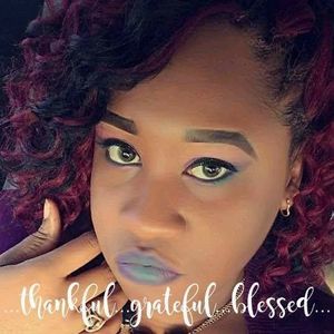 Meet your Posher, Adrienne